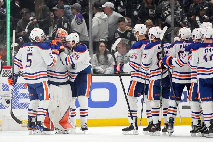 Edmonton Oilers look to advance to 2nd round of NHL playoffs