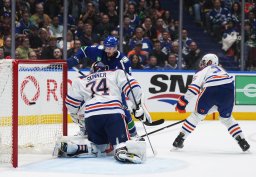 Continue reading: Edmonton Oilers collapse in Game 1 against Canucks