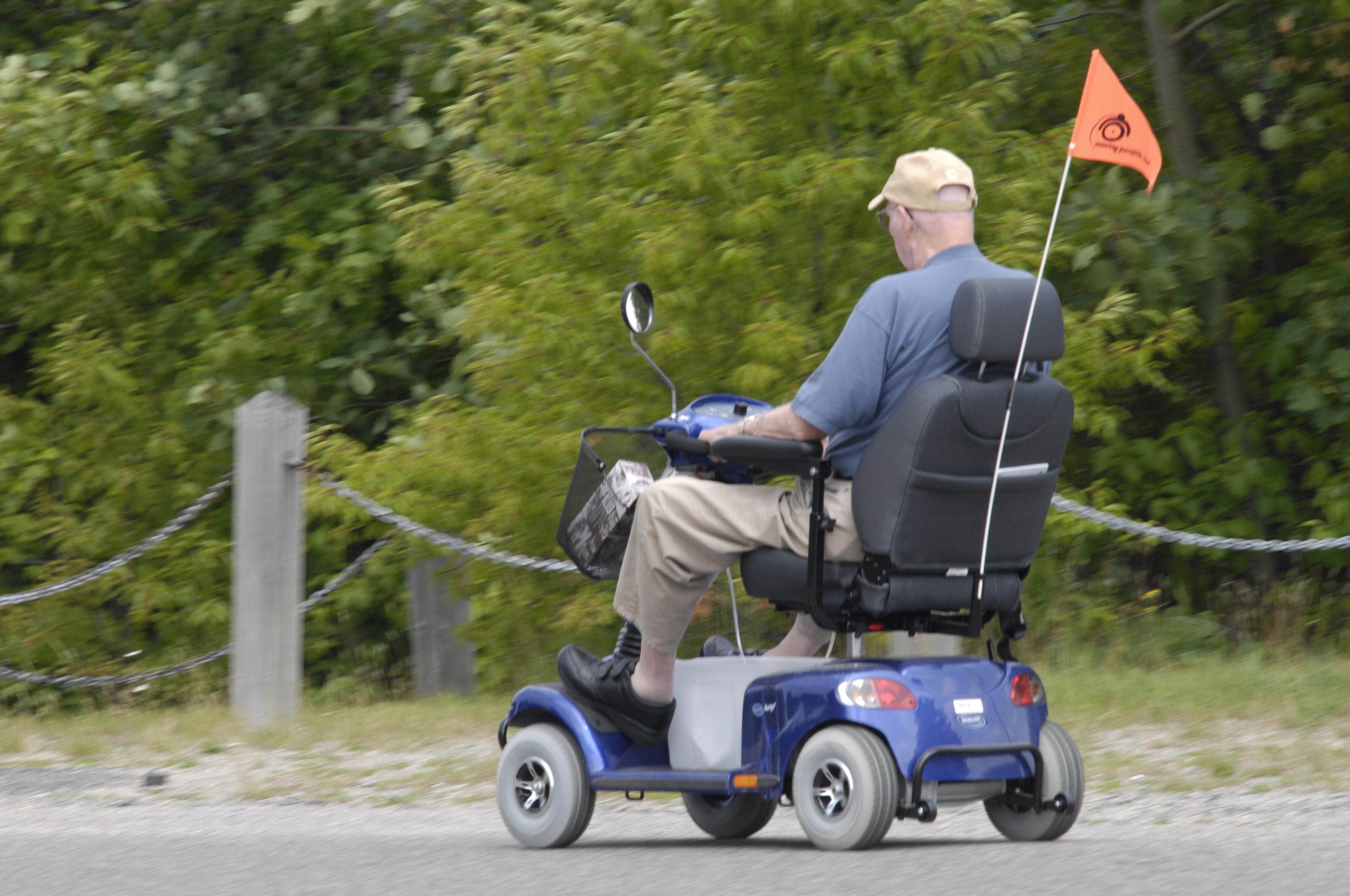 По голямата част от канадските пенсионери подкрепят финансово своите възрастни деца