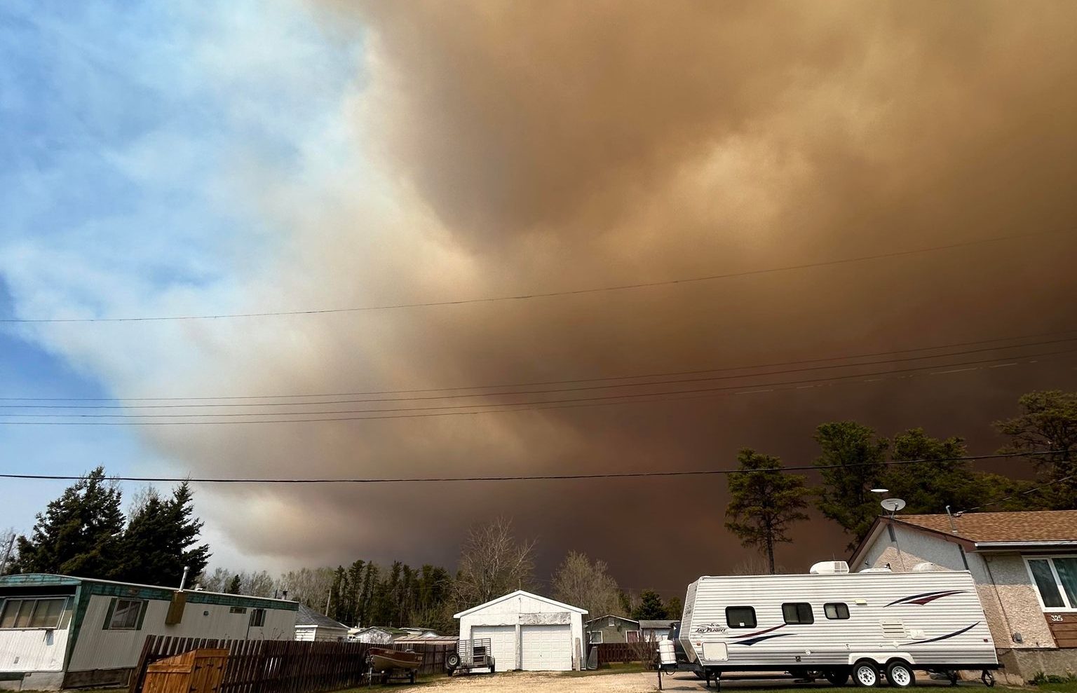 Служителите на провинцията са готови да предоставят актуална информация за