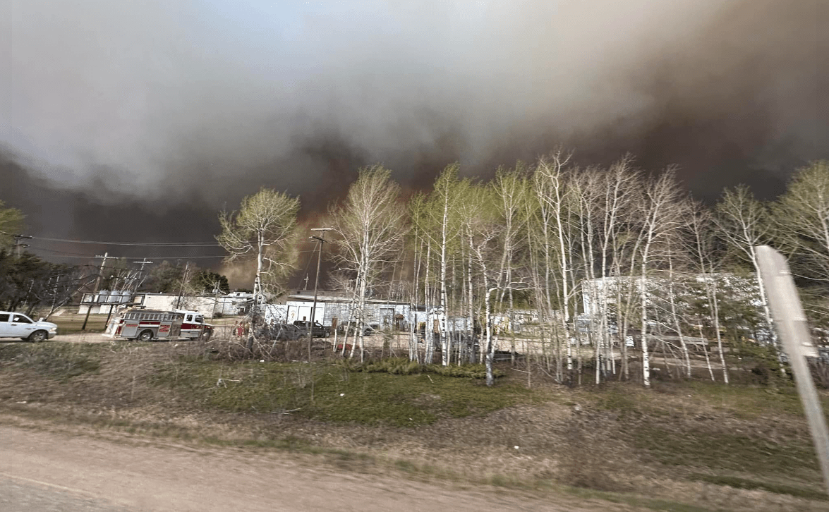 Feds, province to announce funding for Manitoba wildfire protection - Winnipeg - Vimarsana News