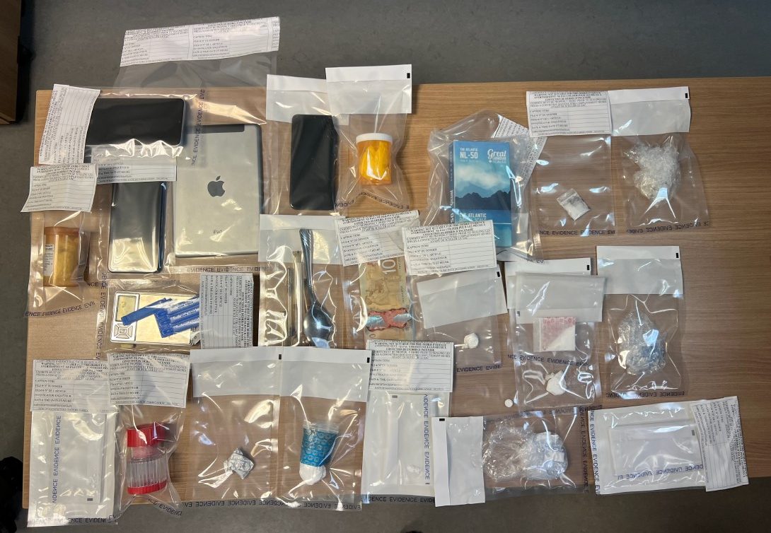 4 people arrested in Dauphin, Man. after RCMP find drugs in vehicle - image