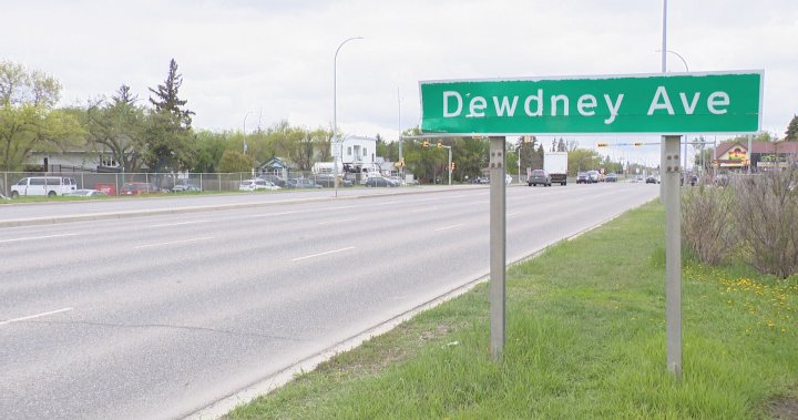 Идеята за евентуално преименуване на улица Regina която се смята