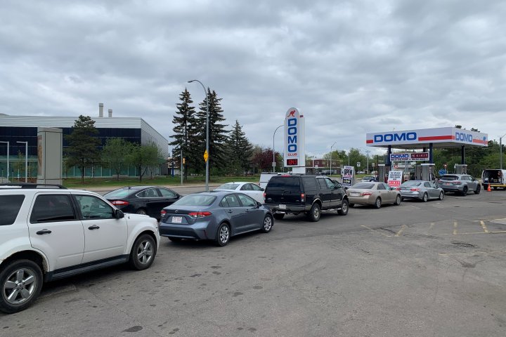 Analyst talks about big range in prices seen at different gas stations in Edmonton and Calgary