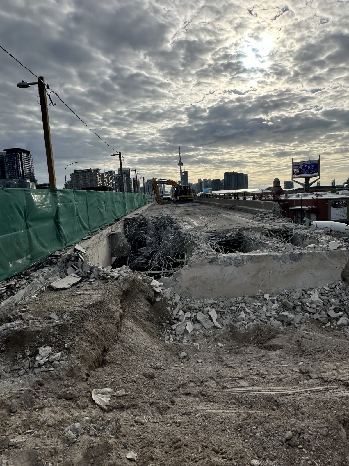 Gardiner Expressway construction