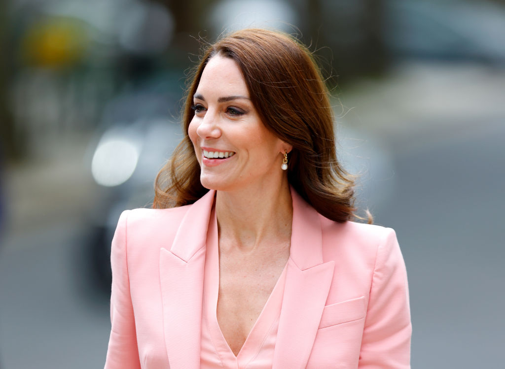 Kensington Palace gives update on Kate Middleton’s work amid cancer battle