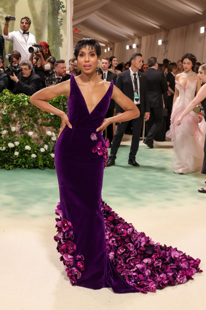 Kerry Washington attends The 2024 Met Gala Celebrating "Sleeping Beauties: Reawakening Fashion" at The Metropolitan Museum of Art on May 06, 2024 in New York City