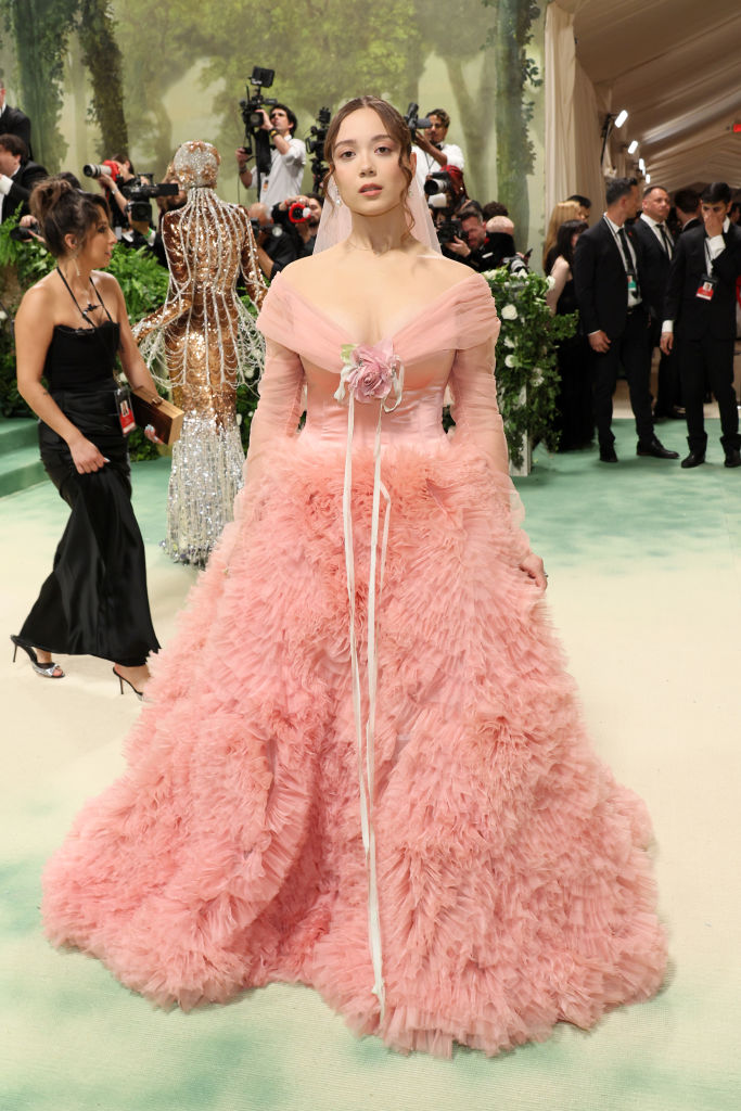 Laufey attends The 2024 Met Gala Celebrating "Sleeping Beauties: Reawakening Fashion" at The Metropolitan Museum of Art on May 06, 2024 in New York City.