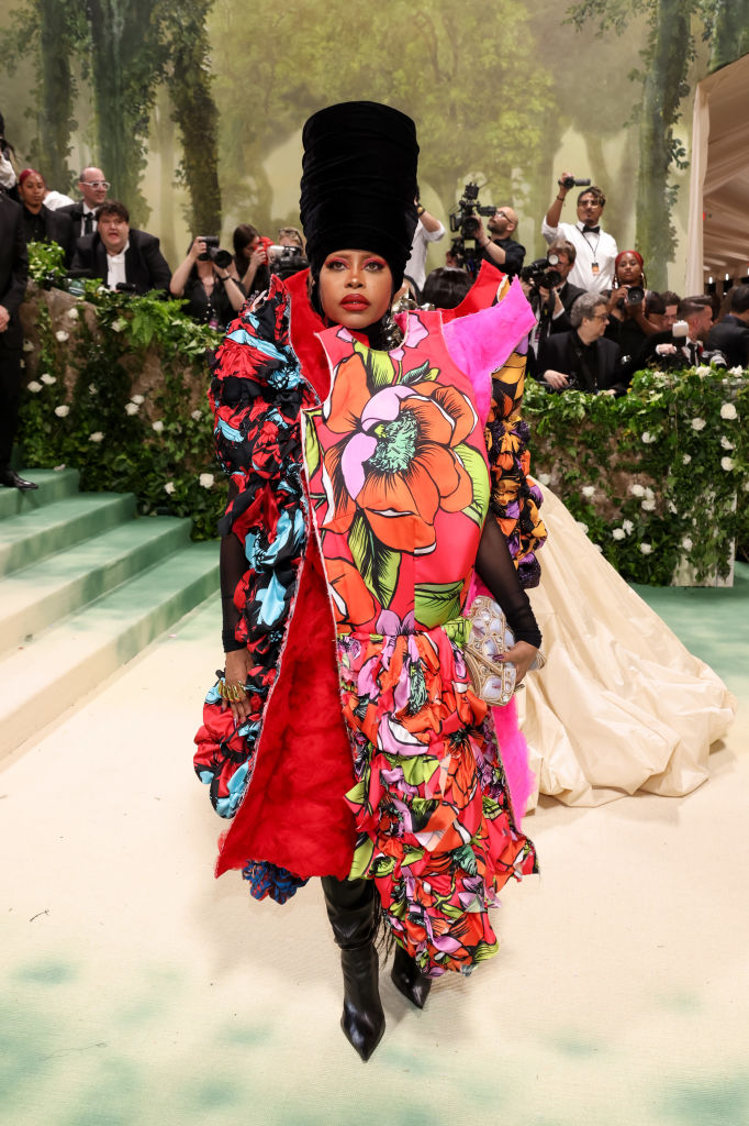 Erykah Badu attends The 2024 Met Gala Celebrating "Sleeping Beauties: Reawakening Fashion" at The Metropolitan Museum of Art on May 06, 2024 in New York City.