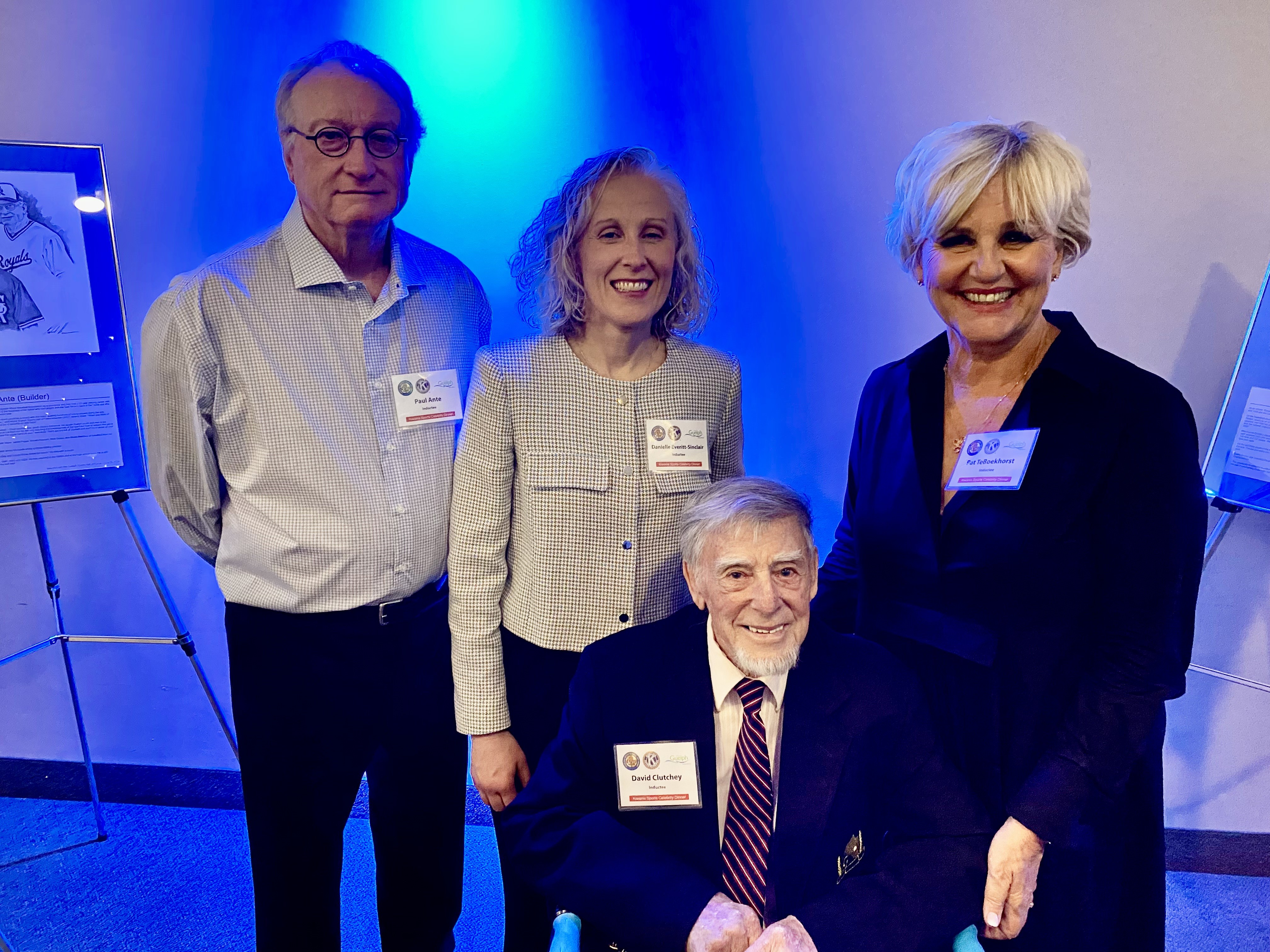 Беше забавна вечер на истории и спомени когато четирима души