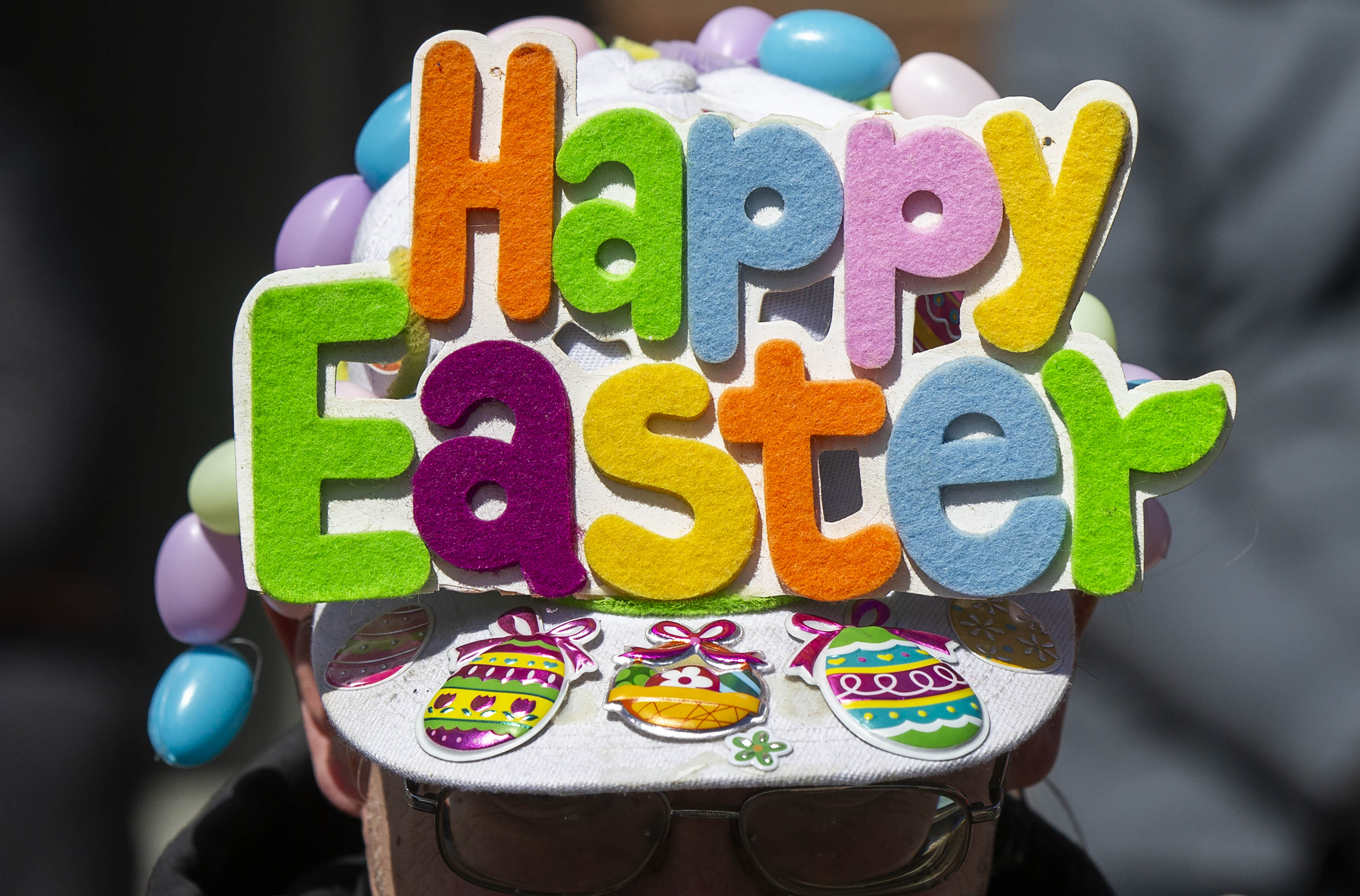 След поток от гневни коментари служителите на Службата по въпросите