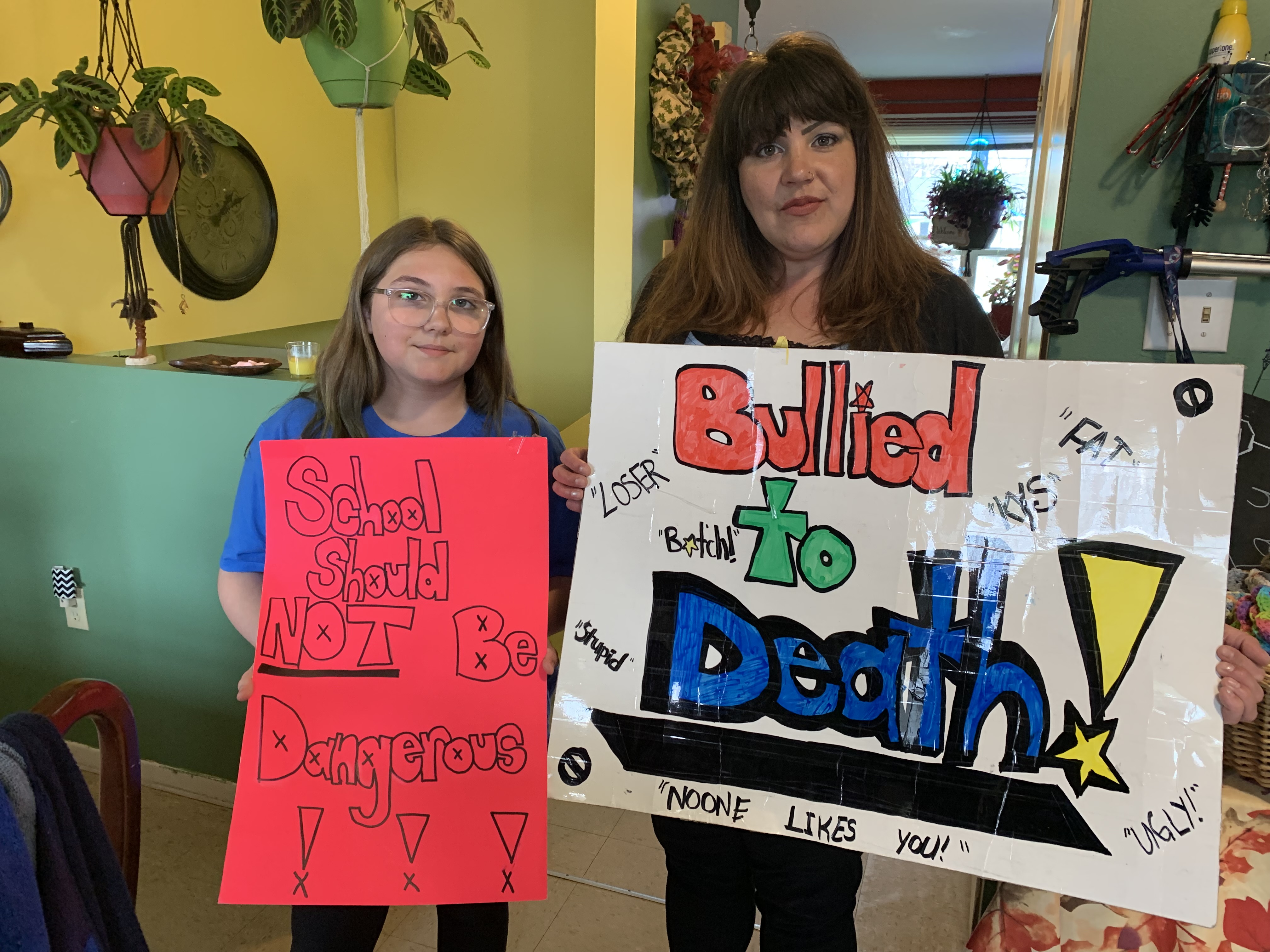 Двама родители в Нова Скотия изразяват разочарование относно това което