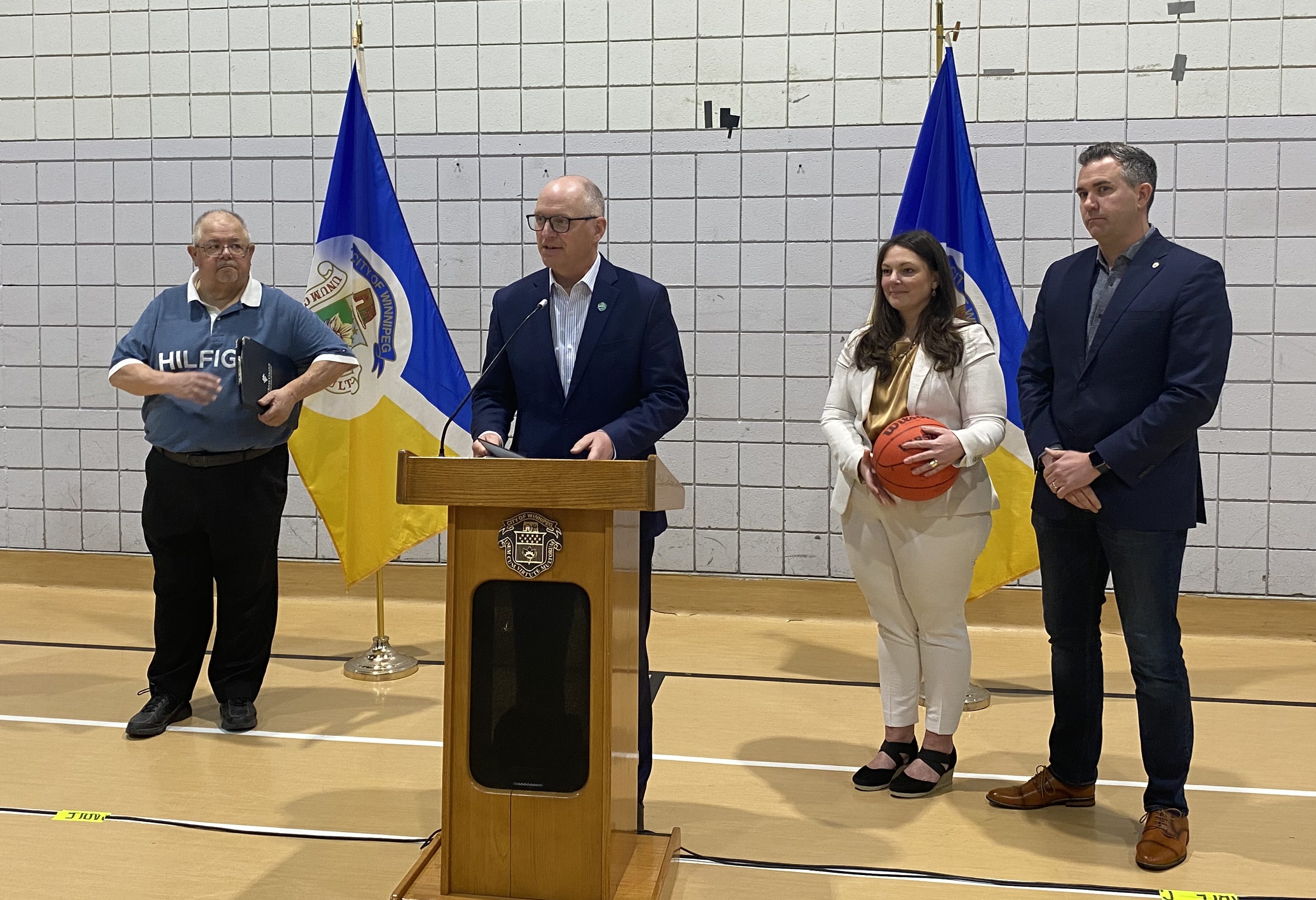 Winnipeg community centres receive grant funds for renovations