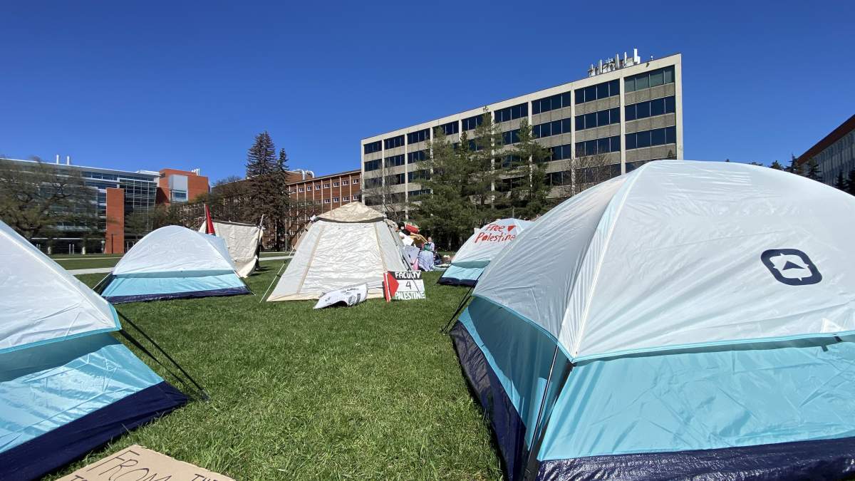 Global News has confirmed that a small encampment has been set up at the University of Alberta's North Campus on Thursday afternoon.