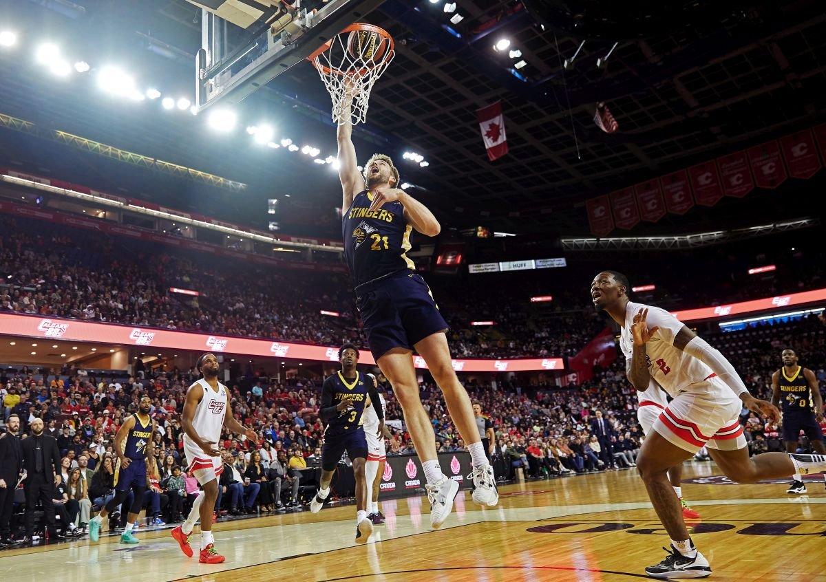 Edmonton Stingers scorch Calgary Surge 97-79 in front of record CEBL crowd - Vimarsana News