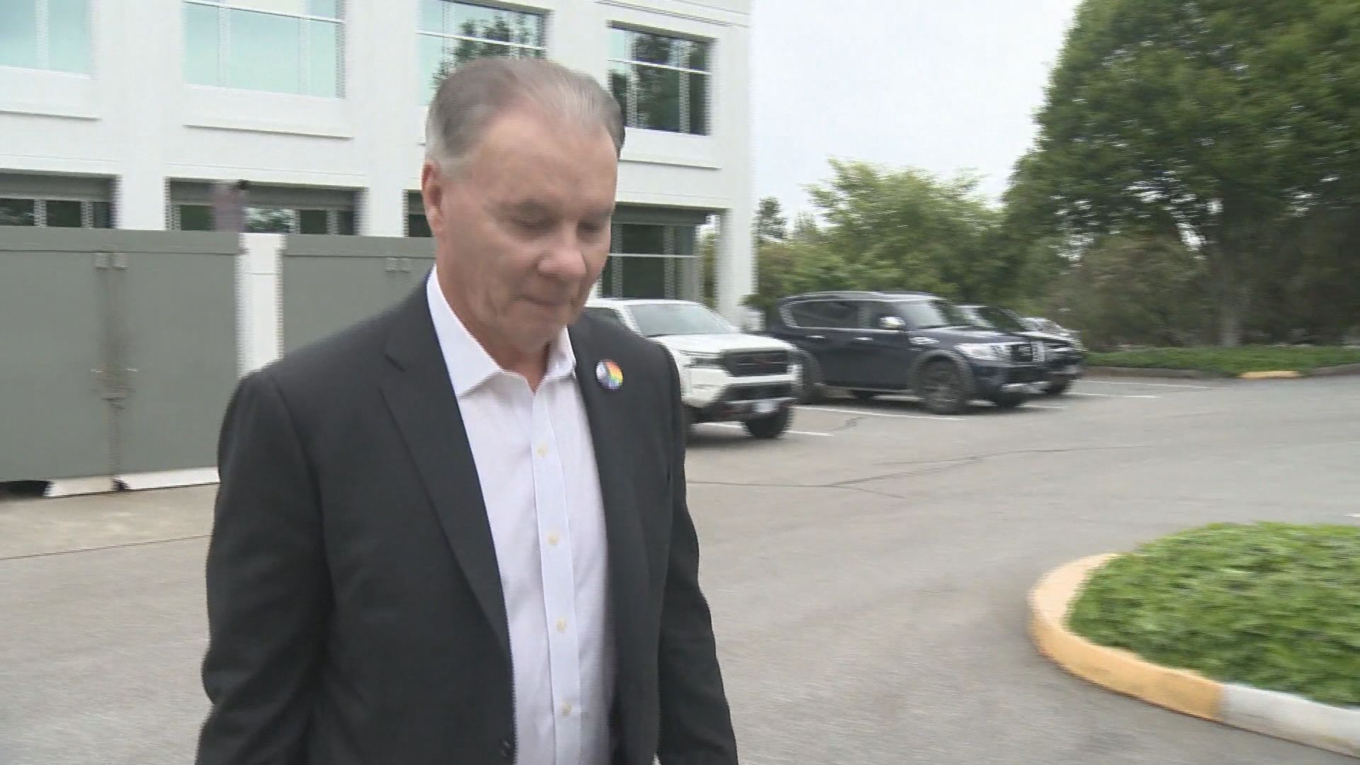 Кметът на Delta Джордж Харви отказа да отговаря на въпроси