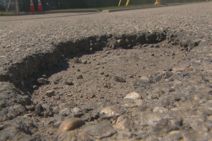 Calgary man starts petition to fix pothole problems plaguing drivers