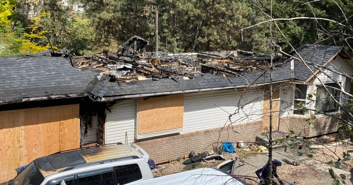 Дом в Okanagan беше почти унищожен от пожар рано в