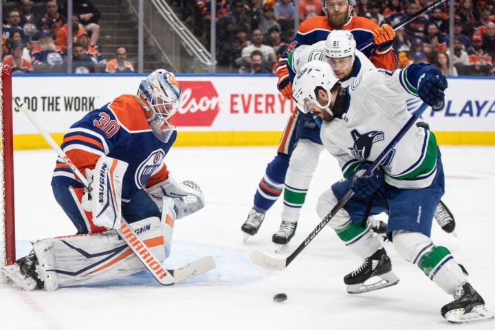 Pickard to start in net for Game 5 of Oilers’ series vs. Canucks