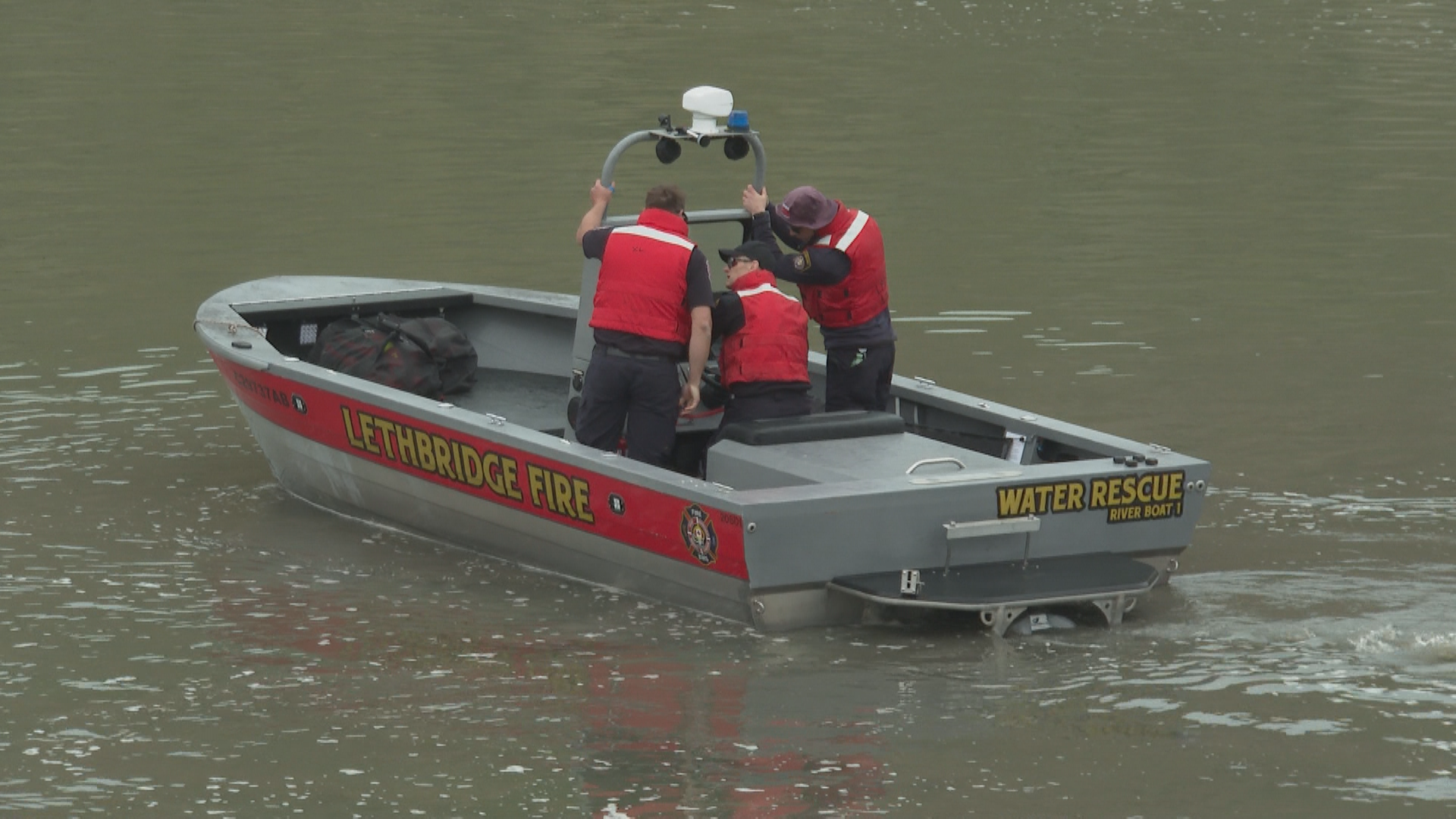 Water rescue boat on the old man river