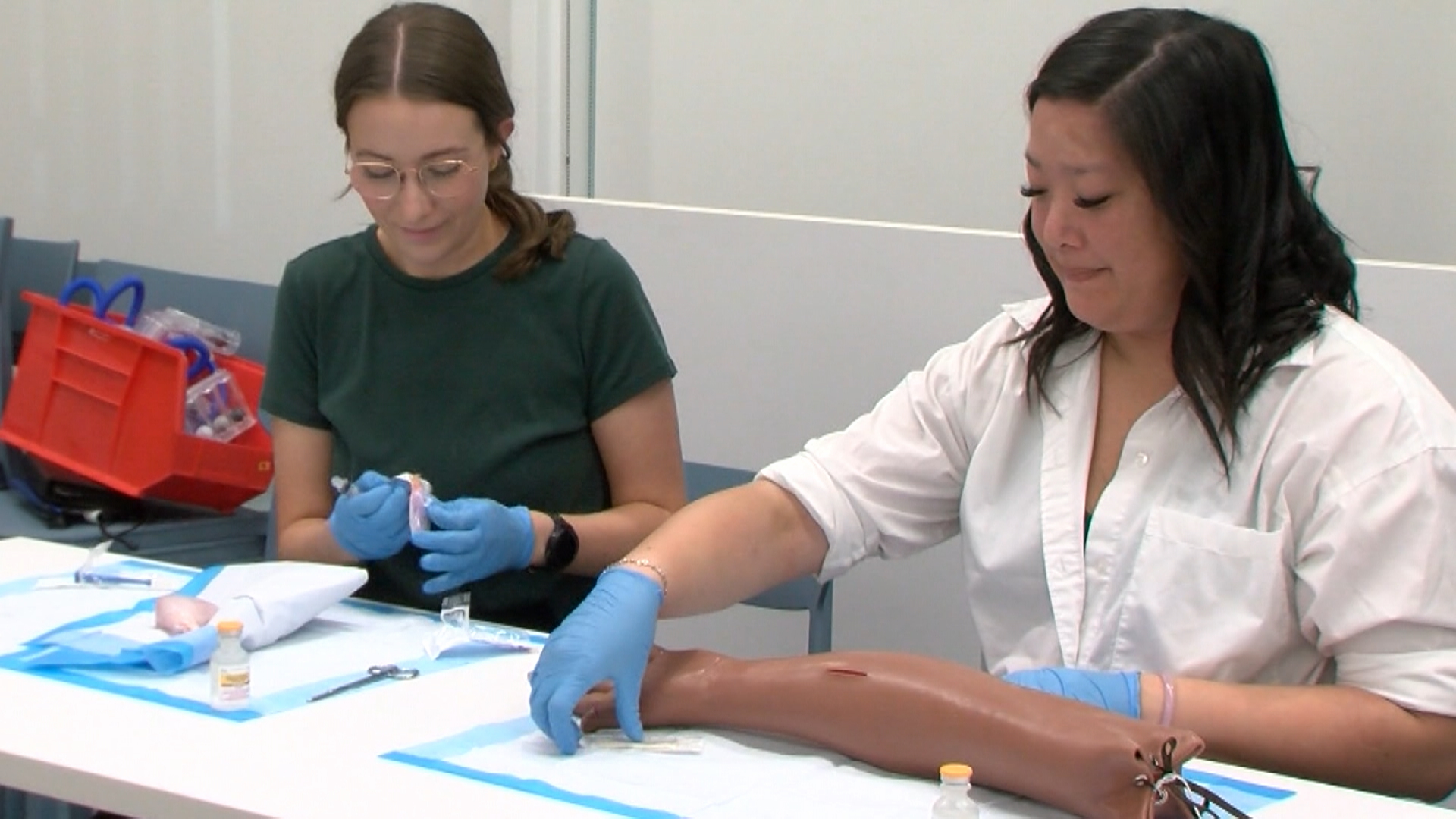 Измина една година откакто университетът Thompson Rivers стартира своята програма