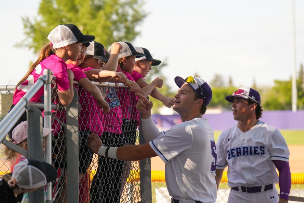 Първата победа в историята на франчайза все още убягва на
