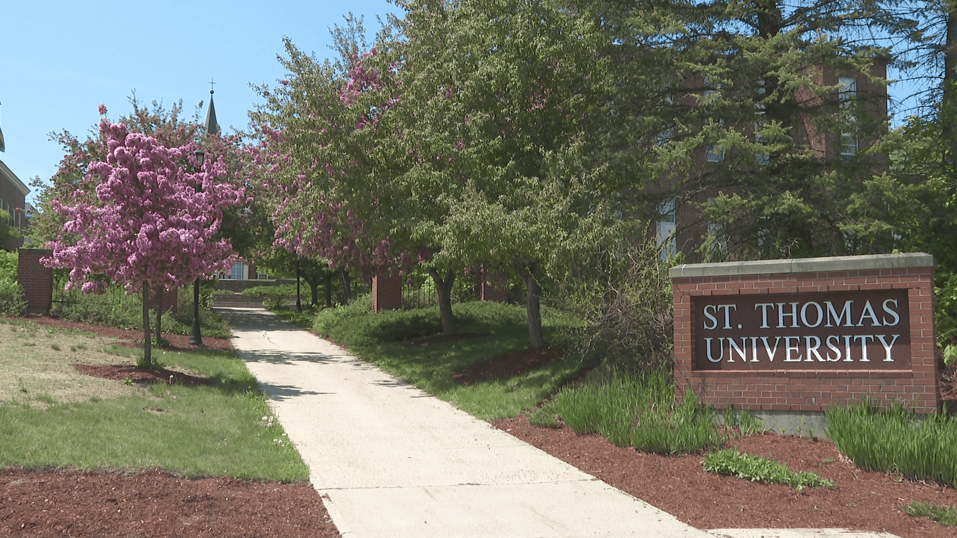 Saint Thomas University brings flight school to Fredericton campus - New Brunswick - Vimarsana News