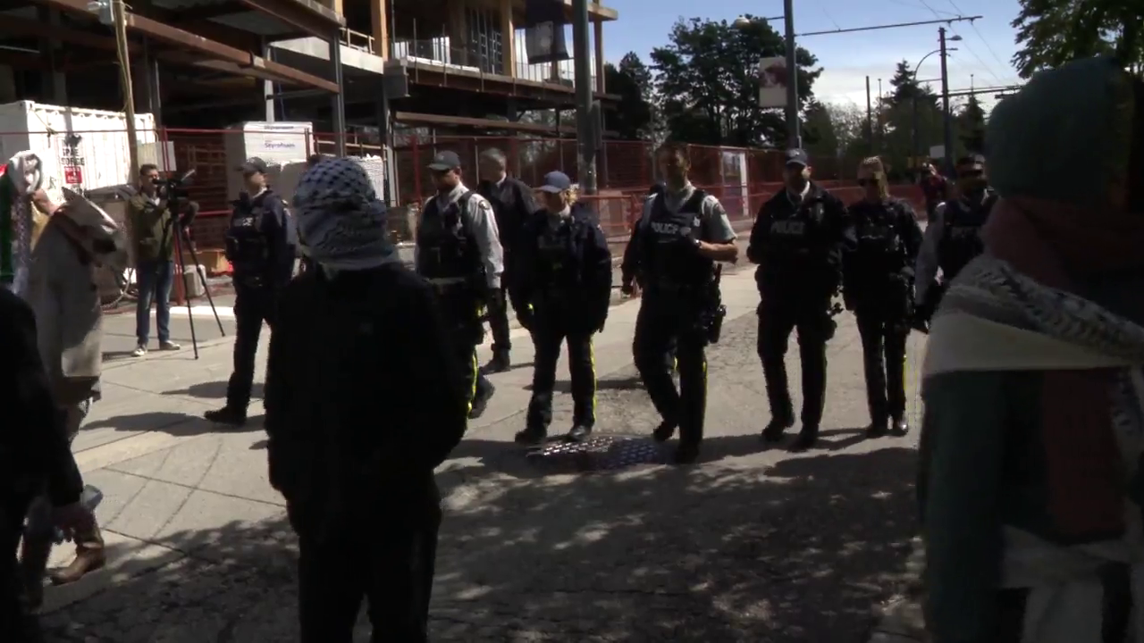 Woman arrested as pro-Palestinian protesters shut down UBC intersection