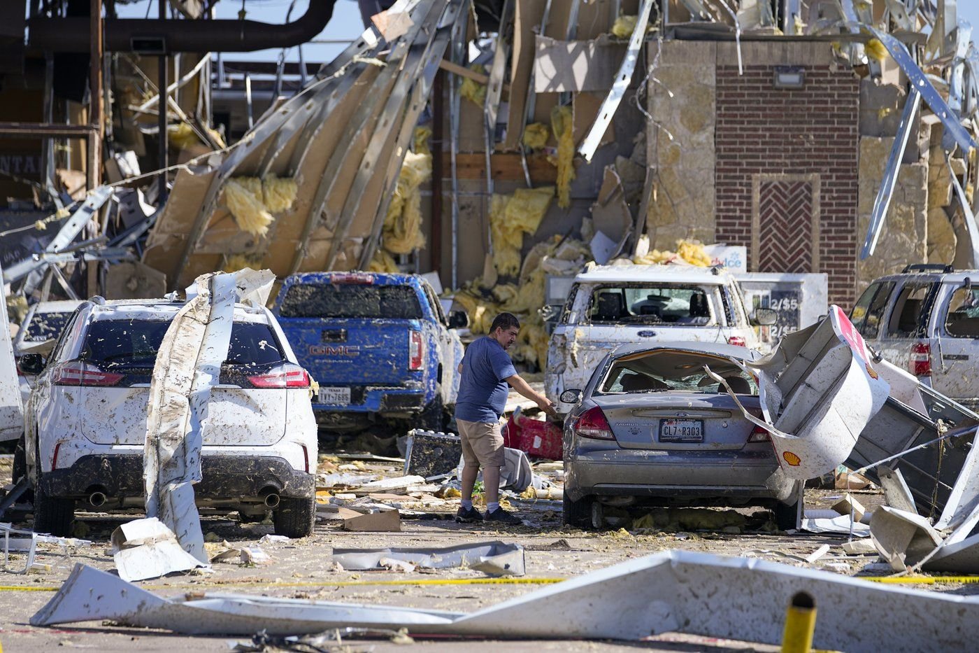 At least 21 killed by powerful storms across U.S. over Memorial Day weekend - National - Vimarsana News