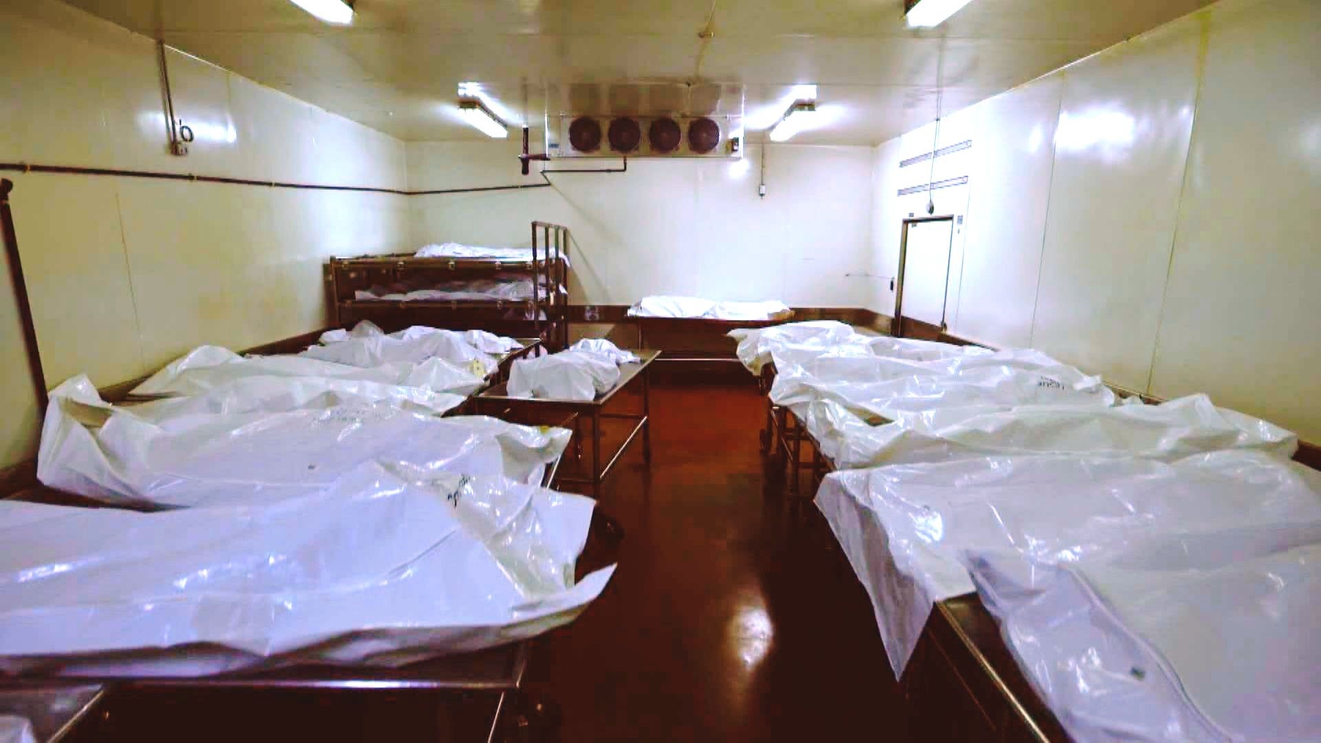 Няколко пр н е MLAs присъстваха в сряда вечерта на разпродадената прожекция