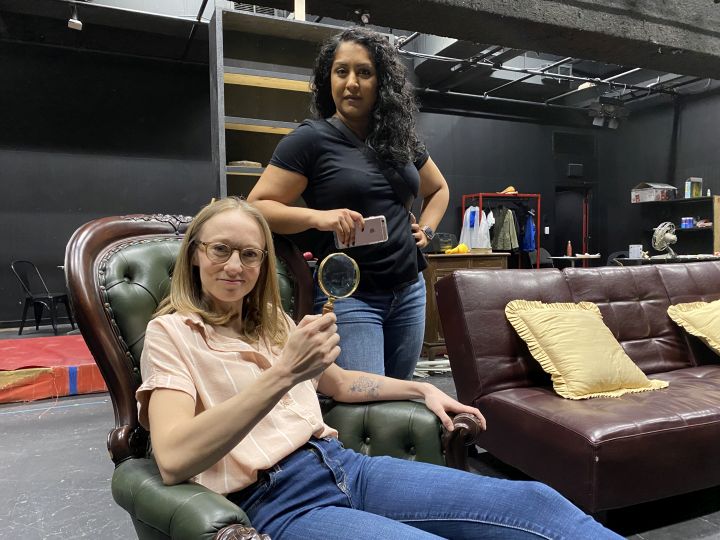 Някои талантливи жители на Калгари излизат на сцената с истински