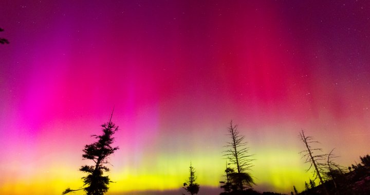 Fotókon: A napvihar aurora borealis-t hoz létre Kanadában és szerte a világon – országszerte