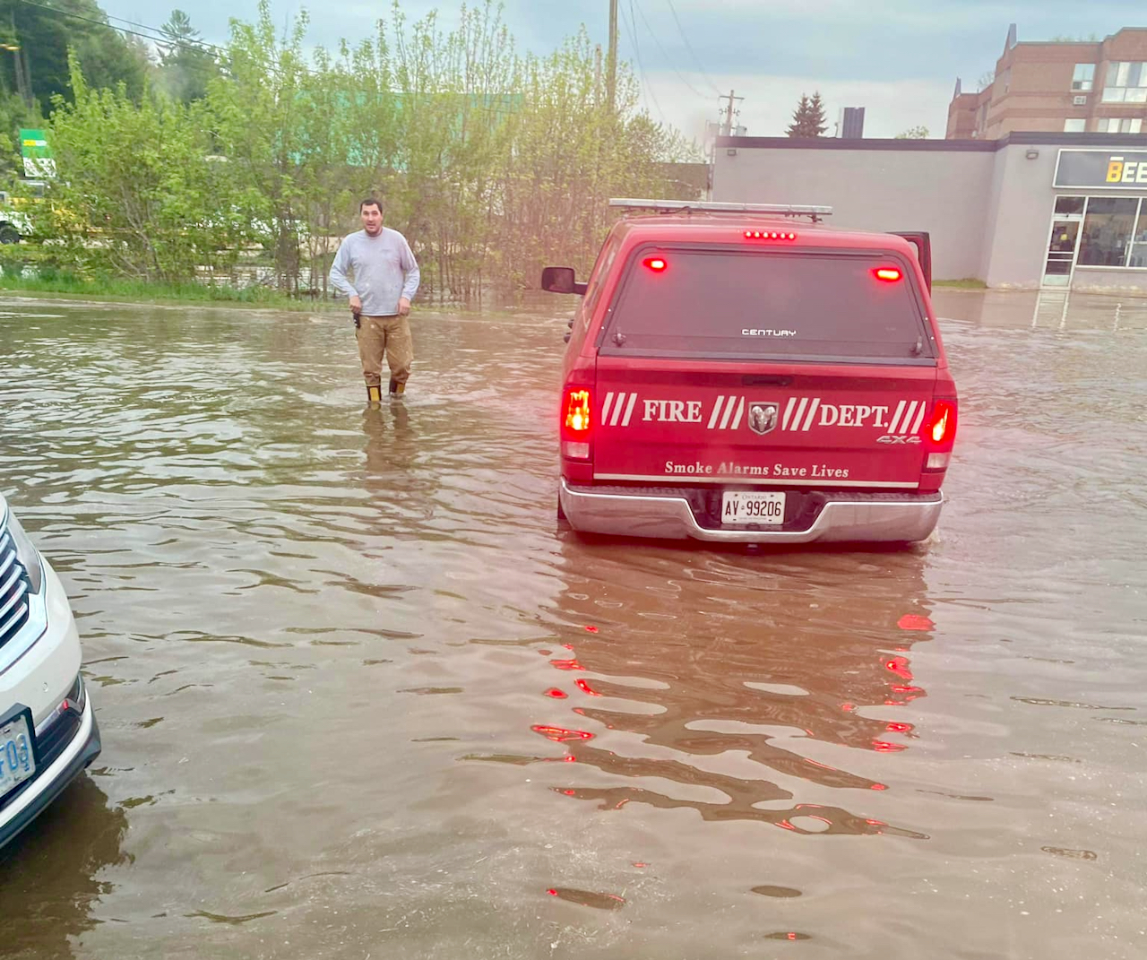 Beaver dam break floods parts of Bancroft, Ont.