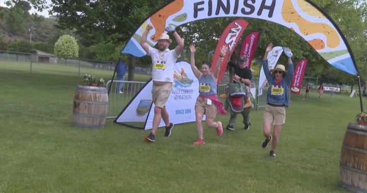 „Това е просто тонове забавление“: Южен Оканаган Half Corked Marathon отбелязва рекордна активност