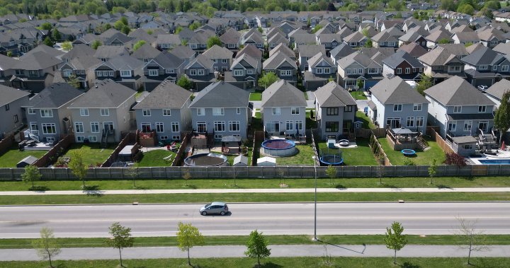 Квебек Сити или Едмънтън? Кой къде се мести за жилища на достъпни цени