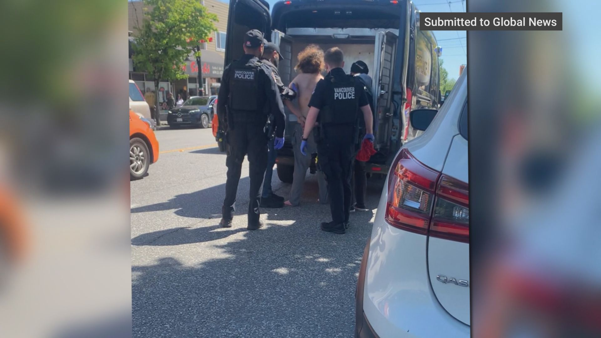 Притеснителен инцидент се случи във Ванкувър в четвъртък, когато полицията