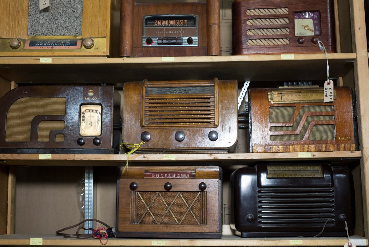 Old fashioned radio sets