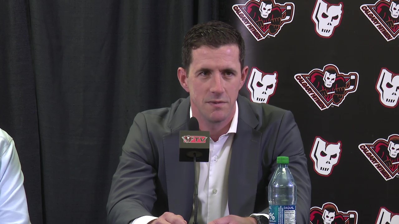 След като прекара последните шест сезона като помощник треньор в НХЛ