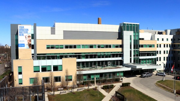 Изскачаща клиника за пап-тест се завръща в болницата Сейнт Джоузеф, Лондон, Онтарио.