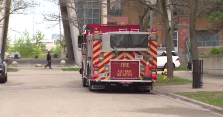 2 жени бяха тежко ранени при пожар в западния край на Торонто