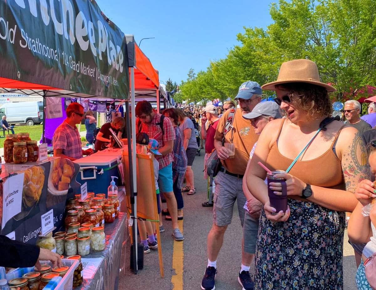 Canada's largest outdoor farmers' market is the one in St. Albert, Alberta.