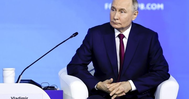 Президентът Владимир Путин каза в петък че не вижда настояща