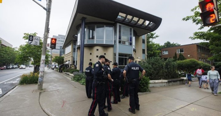 Очаква се засилено полицейско присъствие в Торонто на събитието Walk with Israel, свързания с това протест