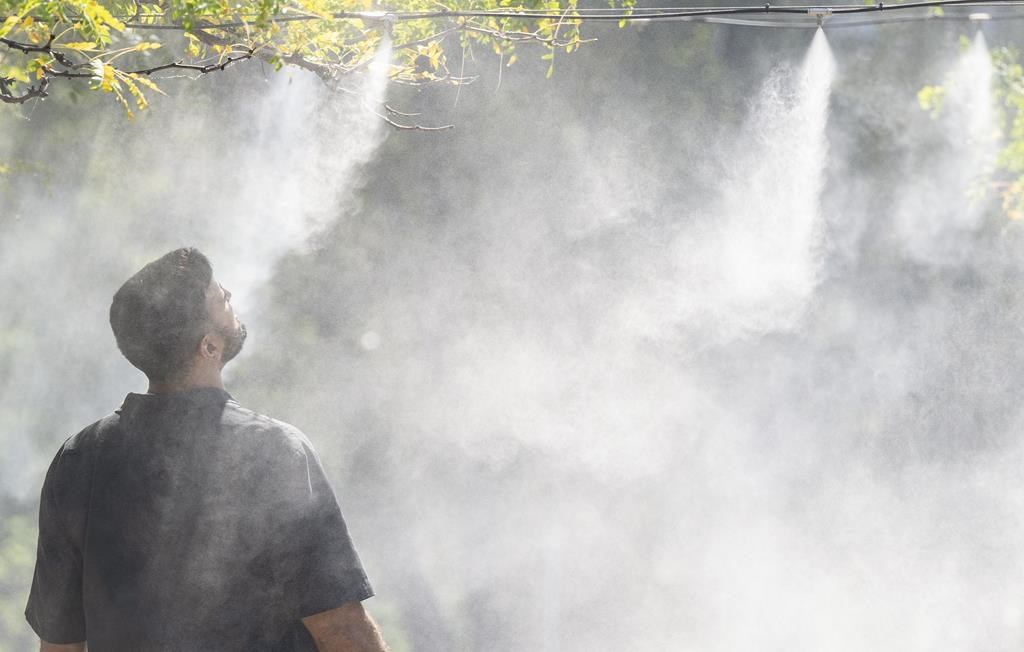 Гореща вълна обхвана Онтарио и Квебек за втори пореден ден