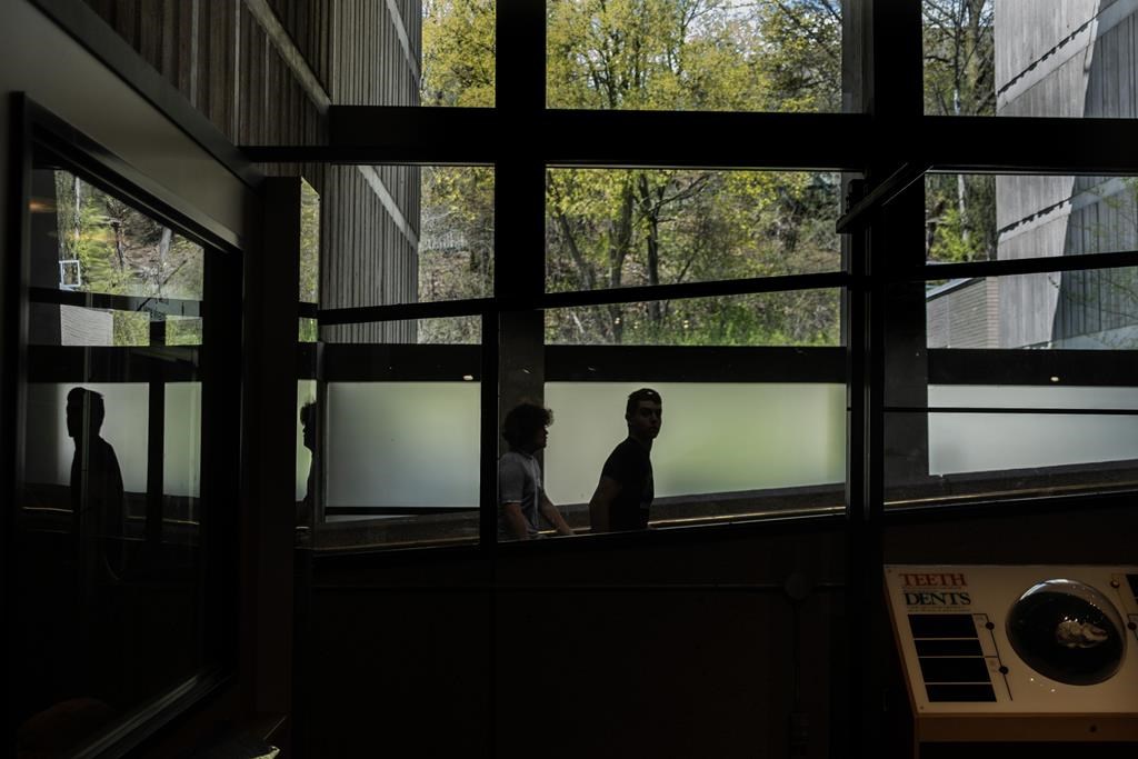 Фирмата на покойния архитект проектирал Научния център Онтарио казва че решението на