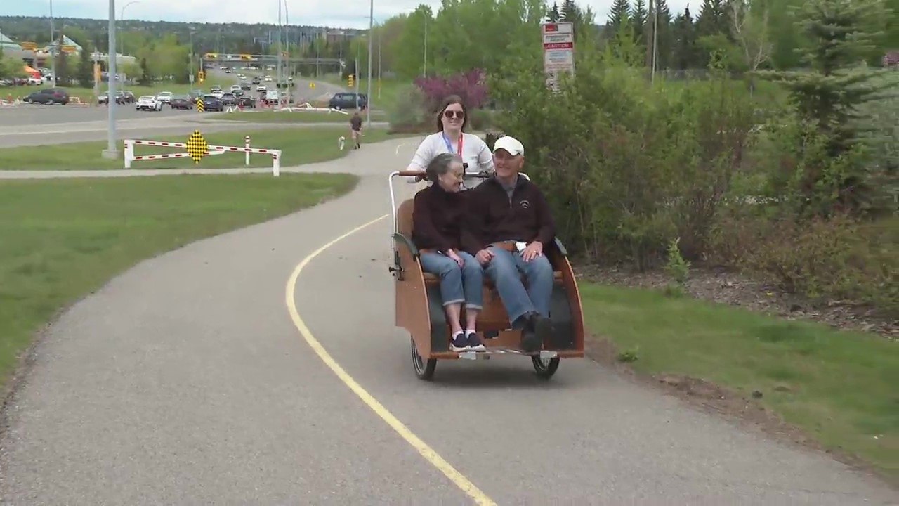 Майк и Бев Панет са женени от 61 години и