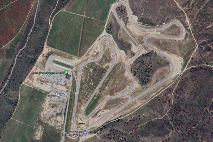 2 dead in motorsports crash at Okanagan race track