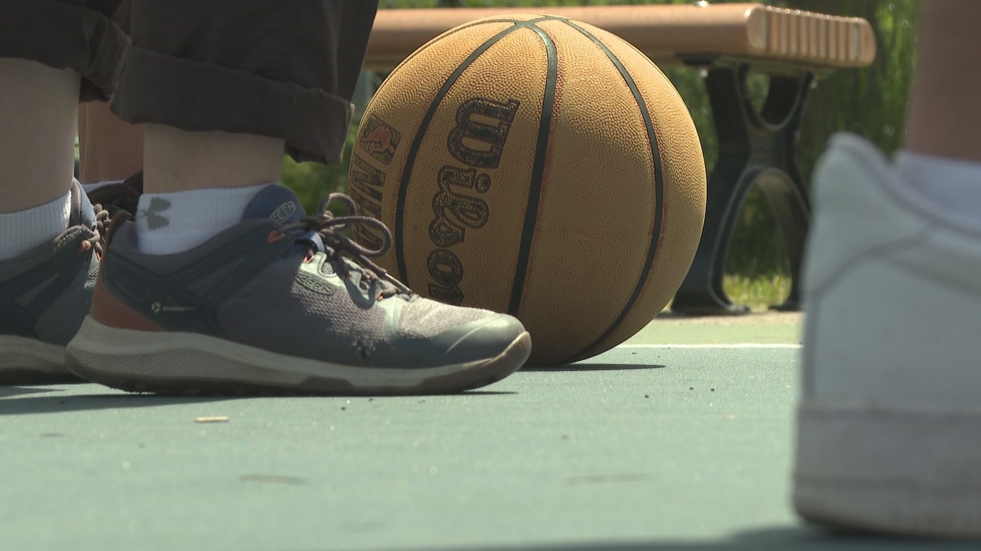 Montreal community raises funds for youth sports