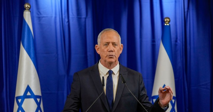 Израелският министър Бени Ганц обяви оставката си от извънредното правителство на премиера