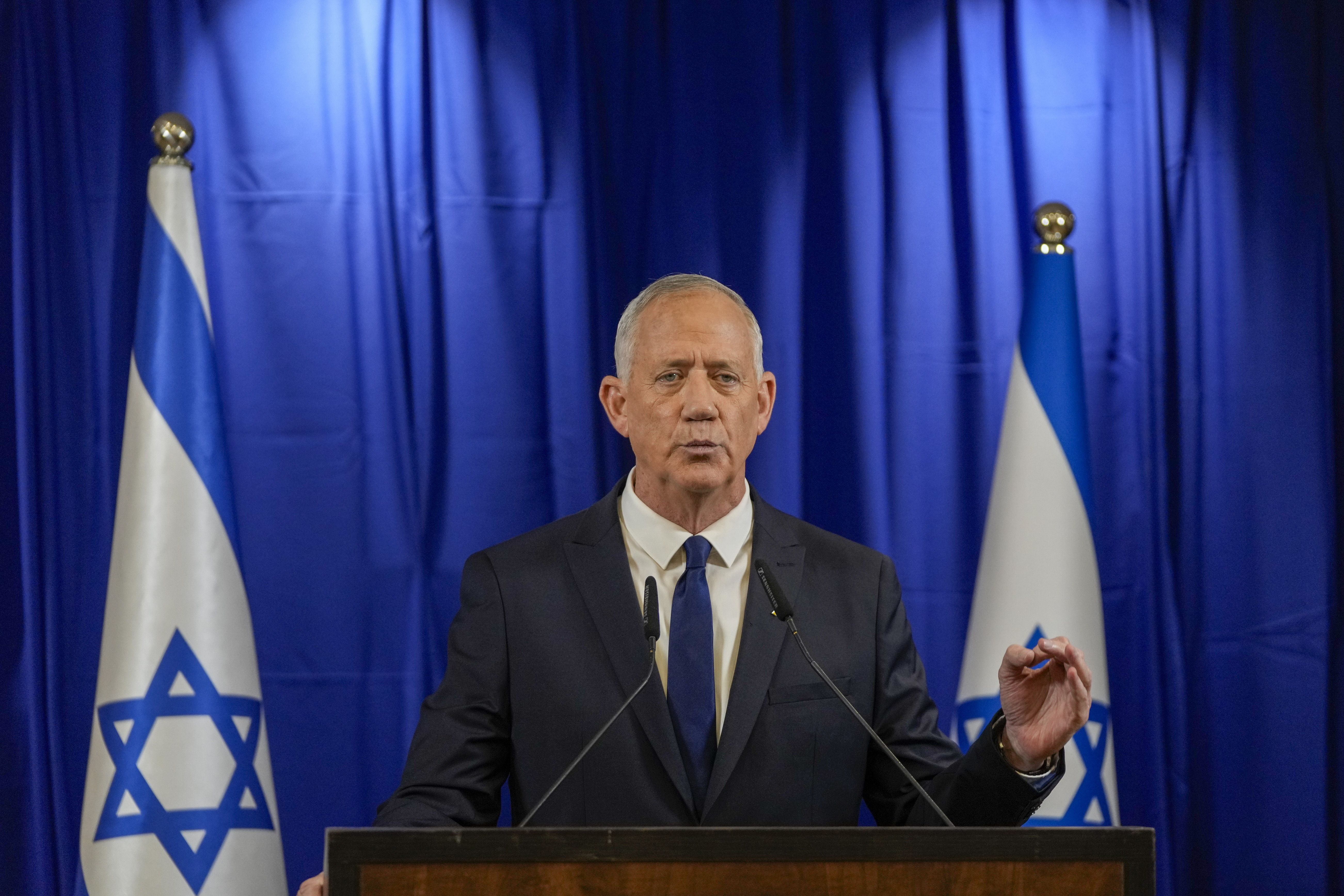 Israels only centrist minister resigns from Netanyahu government